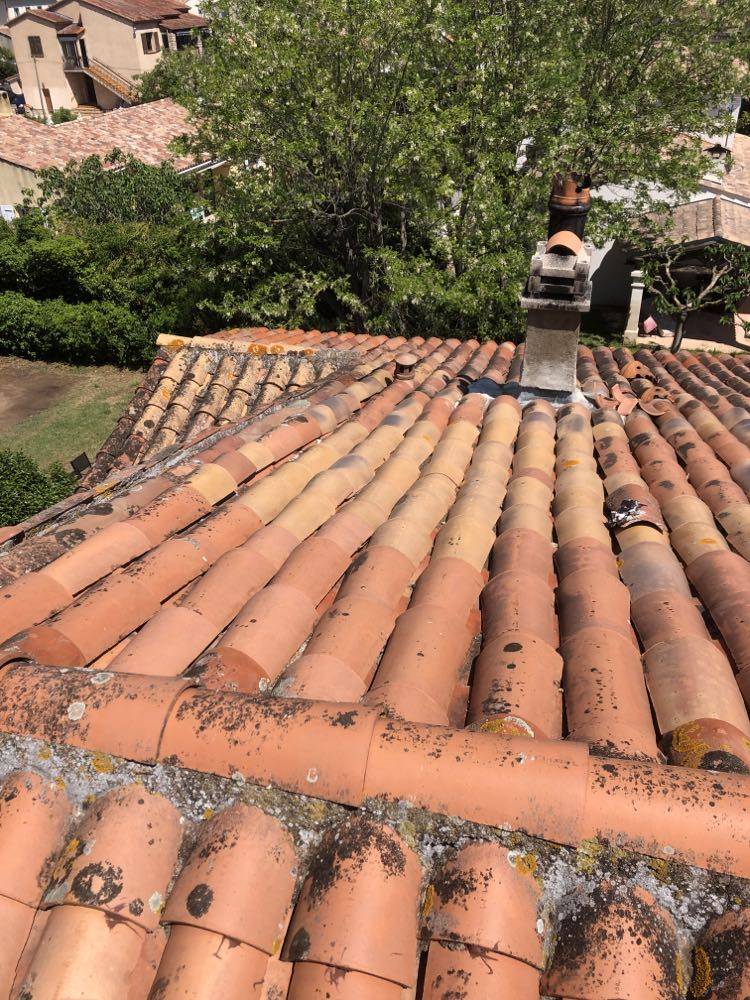 prix renovation complete toit fayence var