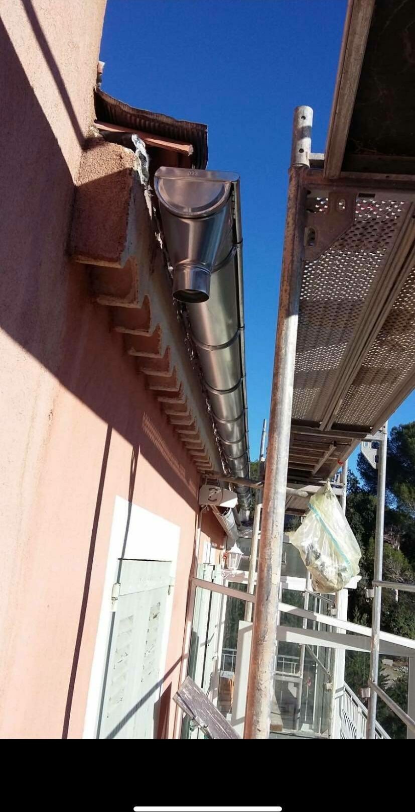 couvreur reparation entretien gouttieres flayosc var